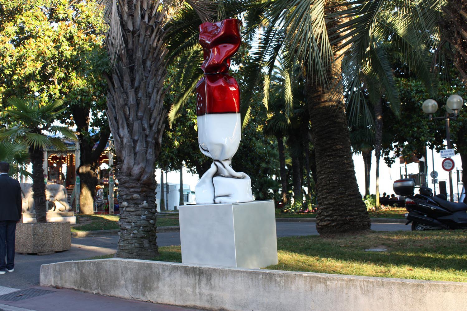 Candy sculpture, Cannes